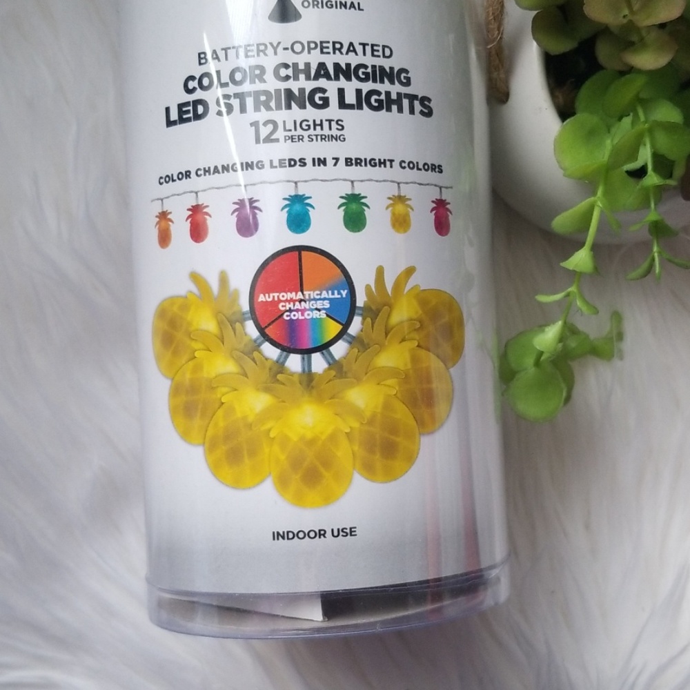 Lava Color Changing Pinapple 12 Led String Lights